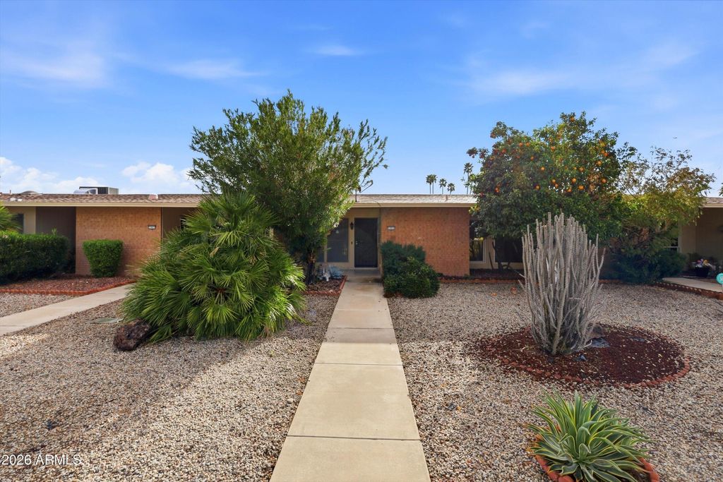 17015 N DEL WEBB Boulevard, Sun City, AZ 85373