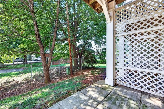 783 Grandin Road, Charlotte, NC 28208