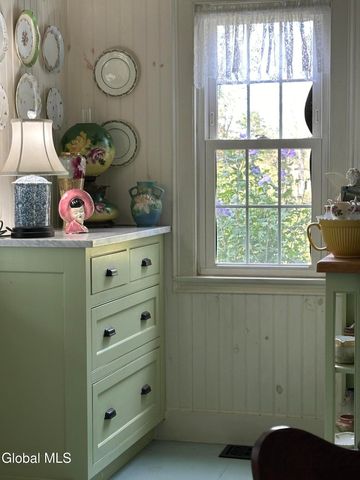 118 Old Shaker Road, New Lebanon, NY 12125