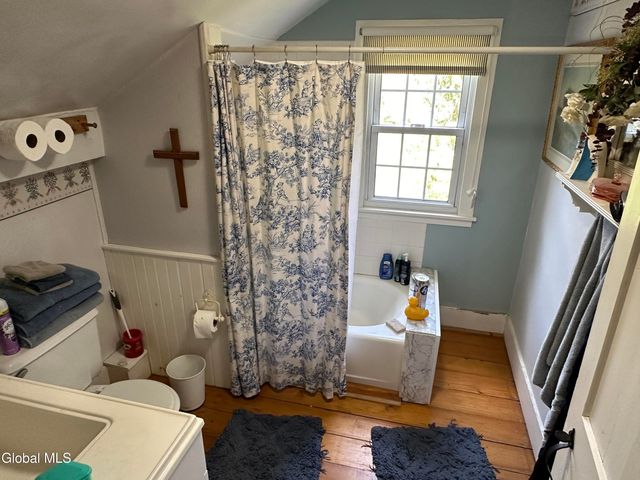 118 Old Shaker Road, New Lebanon, NY 12125