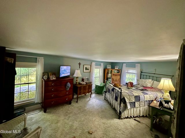 118 Old Shaker Road, New Lebanon, NY 12125