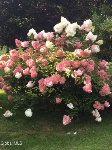 118 Old Shaker Road, New Lebanon, NY 12125