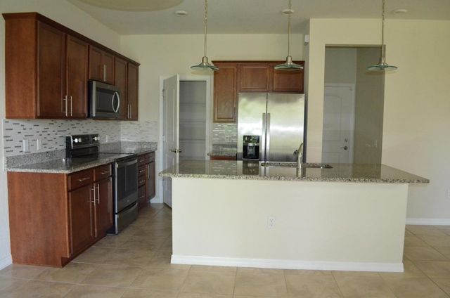 4534 San Fratello Circle, Lake Worth, FL 33467