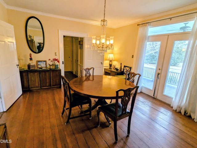 301 W Thorndale Drive, Oxford, NC 27565