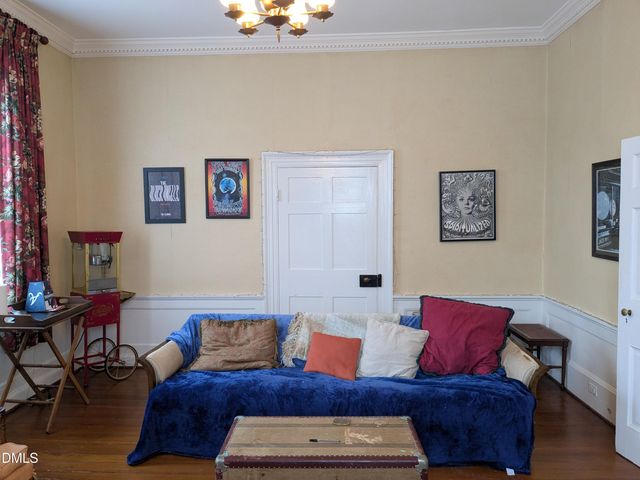 301 W Thorndale Drive, Oxford, NC 27565