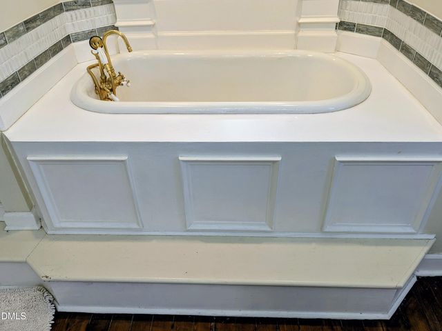 301 W Thorndale Drive, Oxford, NC 27565