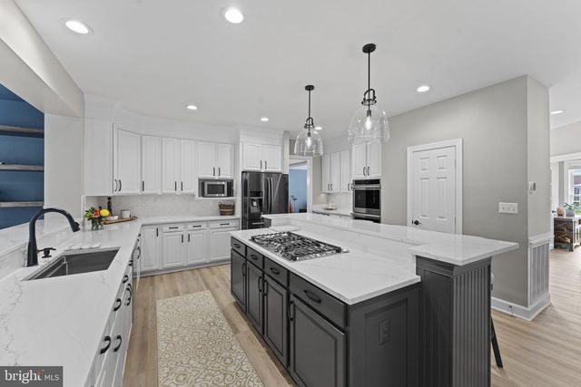 18510 BARTON PL, Leesburg, VA 20176