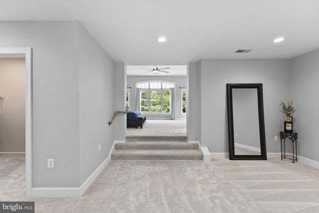 18510 BARTON PL, Leesburg, VA 20176