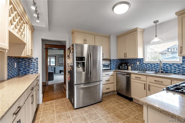 87 Frontenac Avenue, Buffalo, NY 14216