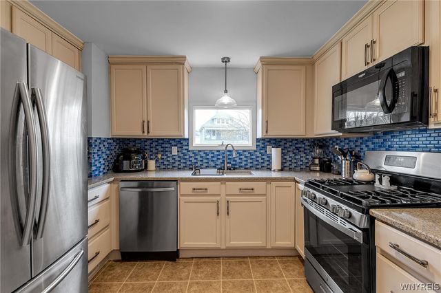 87 Frontenac Avenue, Buffalo, NY 14216