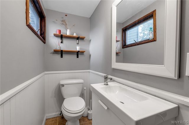 87 Frontenac Avenue, Buffalo, NY 14216