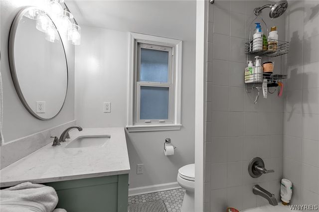 87 Frontenac Avenue, Buffalo, NY 14216