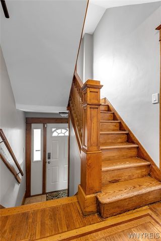87 Frontenac Avenue, Buffalo, NY 14216