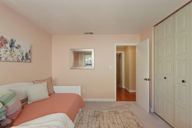 3600 Coye Oak Dr, Modesto, CA 95355