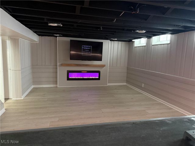 3623 Stoer Road, Shaker Heights, OH 44122