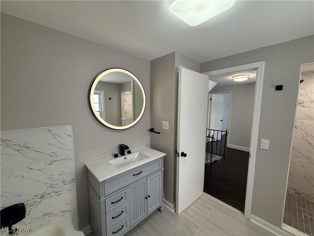 3623 Stoer Road, Shaker Heights, OH 44122