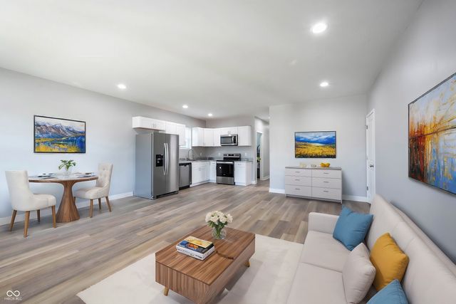 224 W 28th Street B, Indianapolis, IN 46208