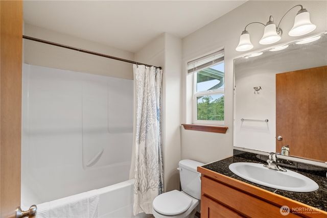 329 Cockle Street SW, Ocean Shores, WA 98569