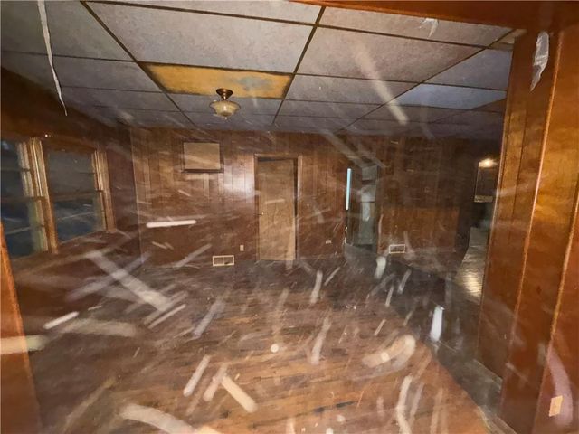 703 E 4th Street, Ottawa, KS 66067