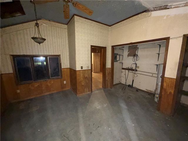 703 E 4th Street, Ottawa, KS 66067