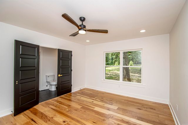 11196 Hinds, Benton, AR 72019