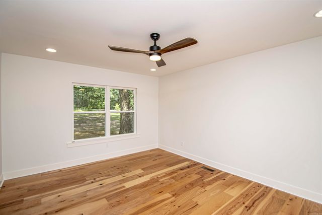 11196 Hinds, Benton, AR 72019