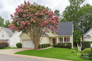 7903 Smith Pond Drive, Denver, NC 28037