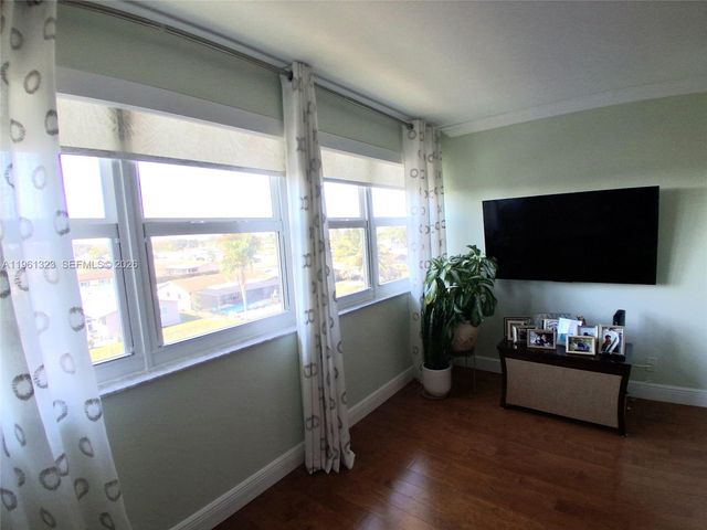 2635 NW 104th Avenue 402, Sunrise, FL 33322