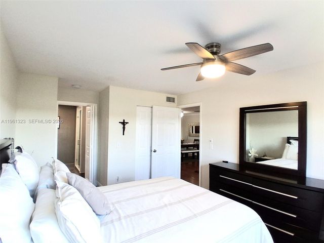 2635 NW 104th Avenue 402, Sunrise, FL 33322