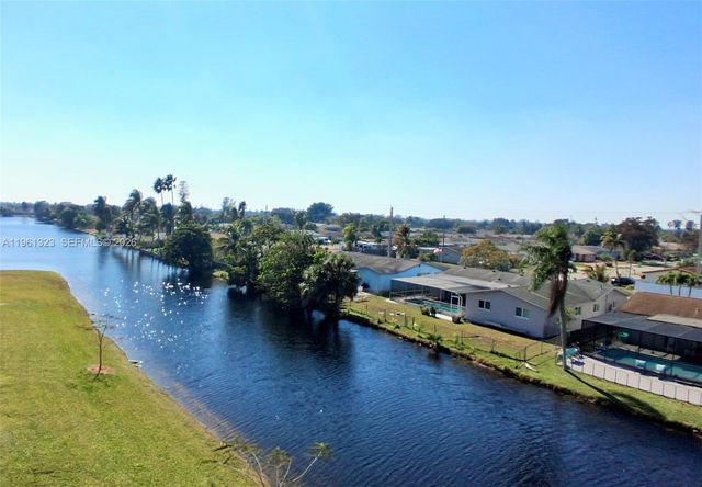 2635 NW 104th Avenue 402, Sunrise, FL 33322