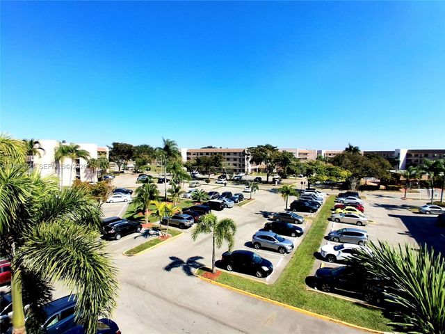 2635 NW 104th Avenue 402, Sunrise, FL 33322