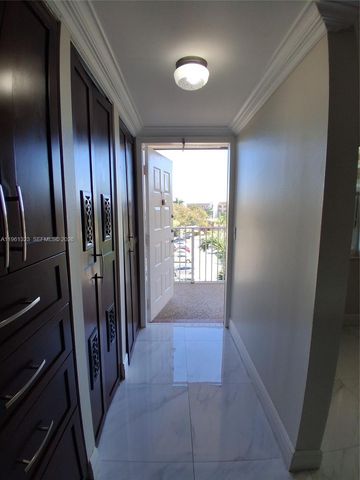 2635 NW 104th Avenue 402, Sunrise, FL 33322