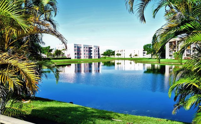 2635 NW 104th Avenue 402, Sunrise, FL 33322