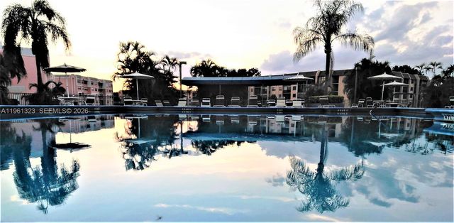2635 NW 104th Avenue 402, Sunrise, FL 33322