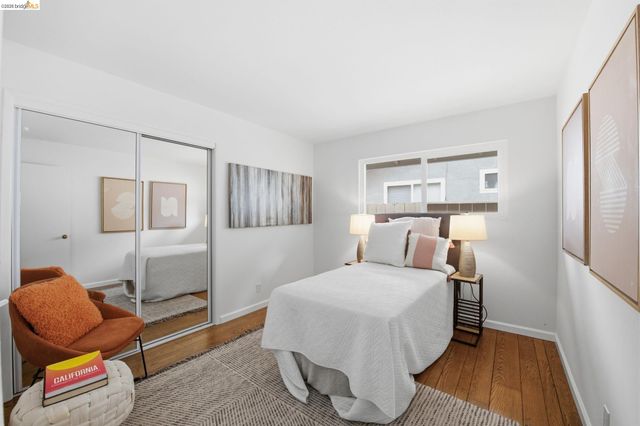 8170 Surrey Ln, Oakland, CA 94605