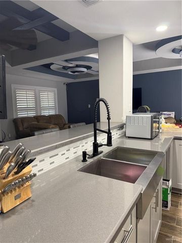 5307 N 41st Lane, Mcallen, TX 78504