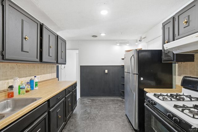 108 W Spruce Street, Junction City, KS 66441