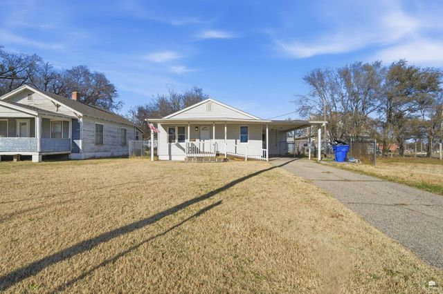 108 W Spruce Street, Junction City, KS 66441