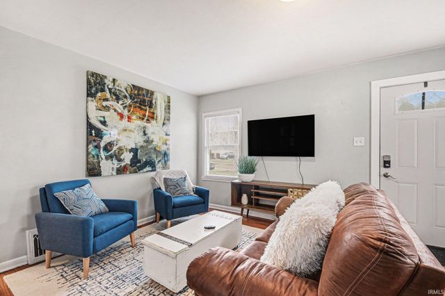 1430 Sorin Street, South Bend, IN 46617