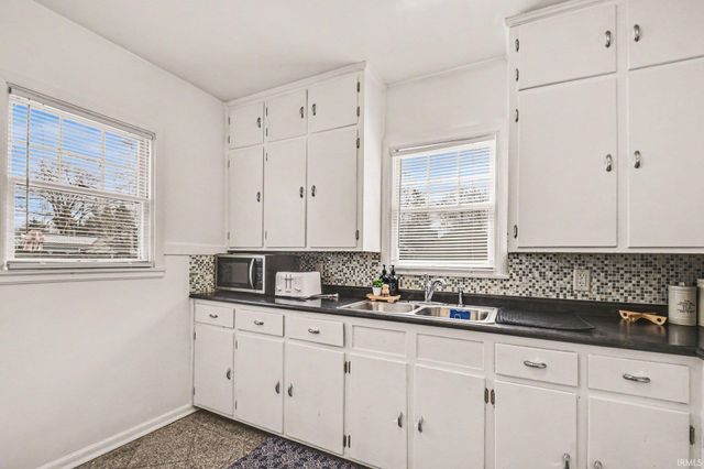 1430 Sorin Street, South Bend, IN 46617