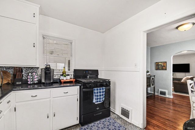 1430 Sorin Street, South Bend, IN 46617