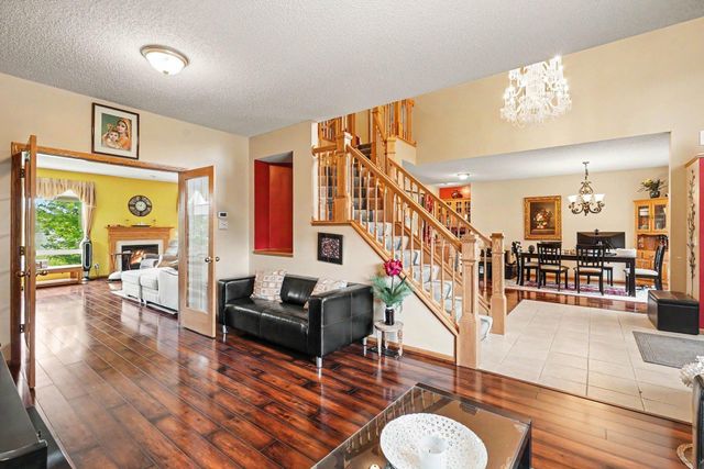 6452 Pheasant Hills Drive, Hugo, MN 55038