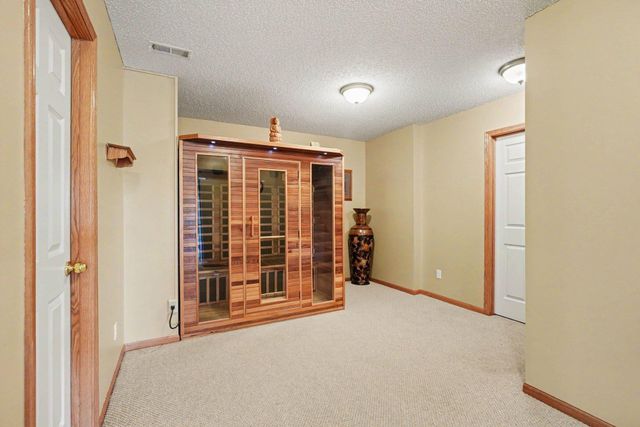 6452 Pheasant Hills Drive, Hugo, MN 55038