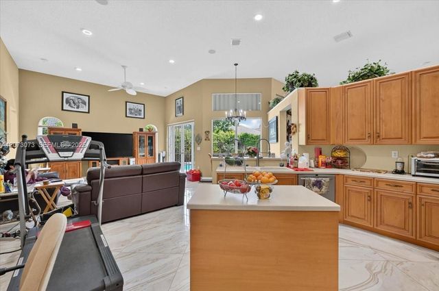 13845 NW 20th Street, Pembroke Pines, FL 33028