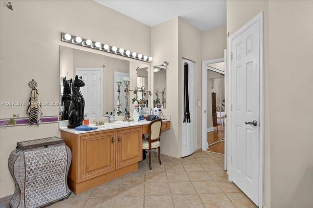 13845 NW 20th Street, Pembroke Pines, FL 33028