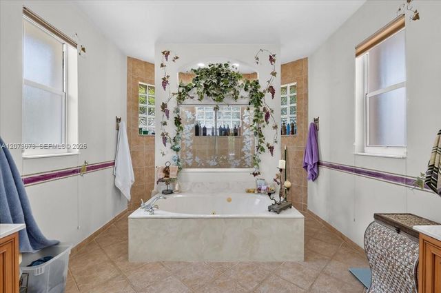 13845 NW 20th Street, Pembroke Pines, FL 33028