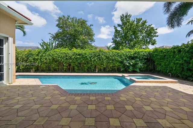 13845 NW 20th Street, Pembroke Pines, FL 33028