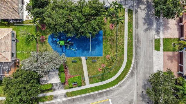 13845 NW 20th Street, Pembroke Pines, FL 33028