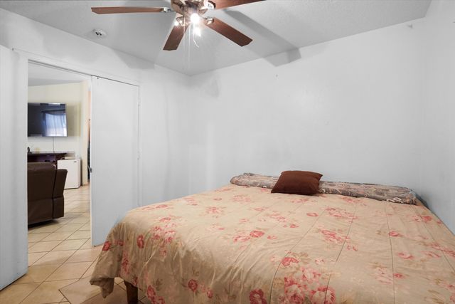 7401 Rainmaker Road SW, Albuquerque, NM 87121