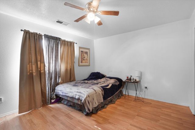 7401 Rainmaker Road SW, Albuquerque, NM 87121